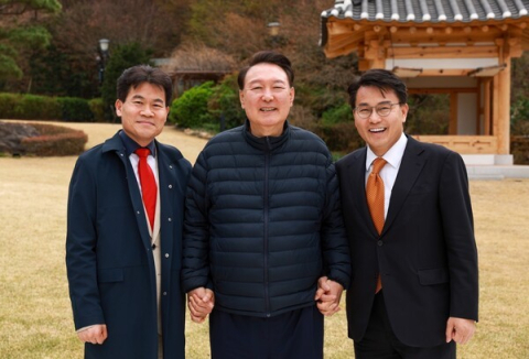 전한길, 尹 만났다 