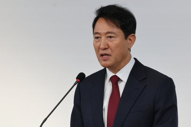 오세훈 서울시장이 12일 서울 여의도 국민의힘 당사에서 대선 불출마를 선언하고 있다. 오 시장은
