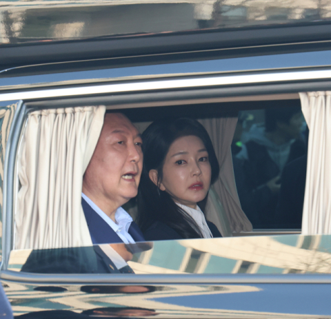 윤 전 대통령 법정 모습 공개된다…재판부, 촬영 허가