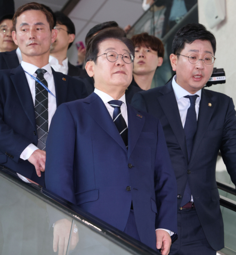 민주당, 당심 50% 민심 50%로 대선 후보 선출 결론