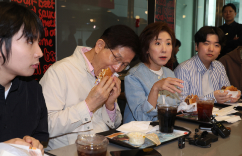 '무당층' 2030 표심, 국힘 경선서 변수…대권 잠룡들 청년 구애