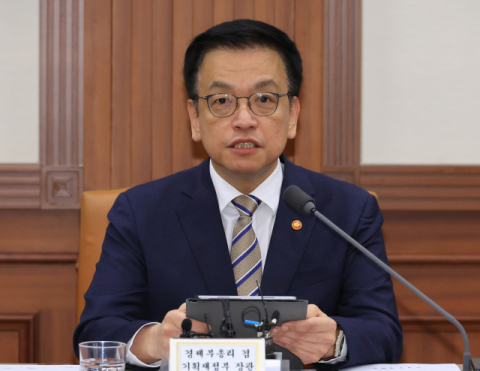 정부, 12조 추경 편성…산불 3조, 통상·AI 4조, 민생지원 4조 투입