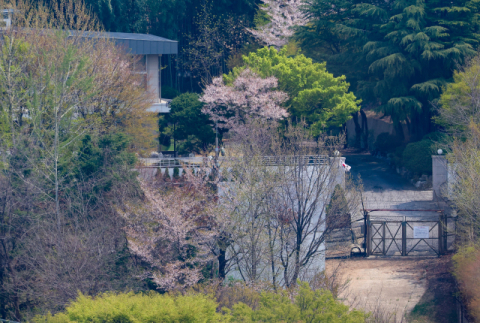 尹 '체포 저지 혐의' 압수수색, 경호처 반대로 무산