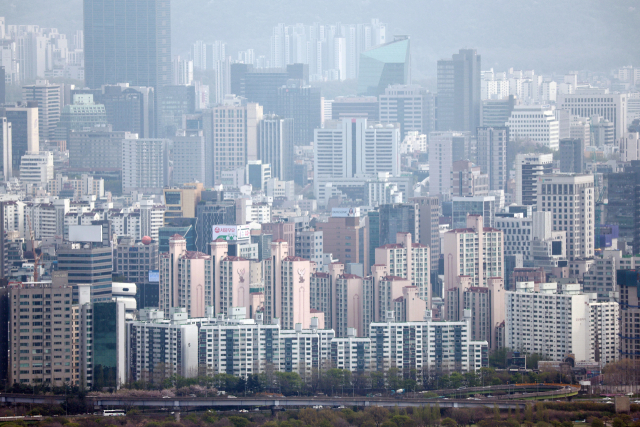 서울의 아파트 매매가격이 11주째 상승세를 지속했다. 한국부동산원이 17일 발표한 