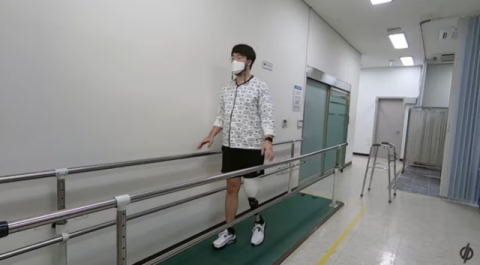 '다리 절단' 유튜버에 민방위 통지서?…