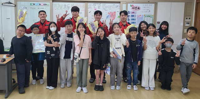 남부산림청은 지난 22일 진보초등교 5학년생을 대상으로 산불예방 홍보 교육 실시했다. 남부산림청 제공