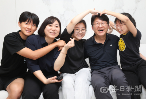 [낳아보니 행복이다] 강진주·권효섭 부부 
