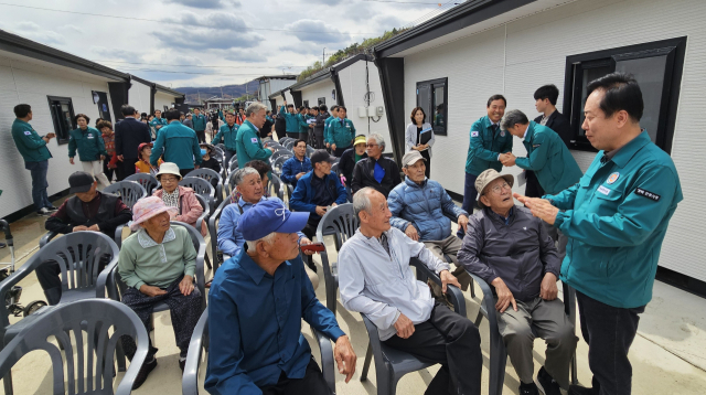 산불로 마을 전체가 불에탄 안동시 일직면 명진리에 