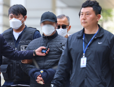 [속보] 서울 미아동 마트 흉기난동 남성 구속