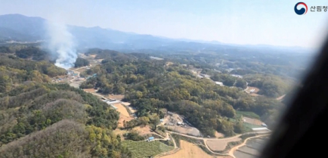 '건조특보' 경북 청송·봉화·포항 등서 산불 잇따라