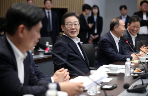 대선 주자 AI 공약 '공염불'…원전 없이 전기공급 어떻게?