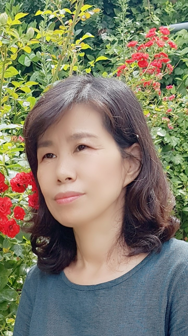 최지원 시인