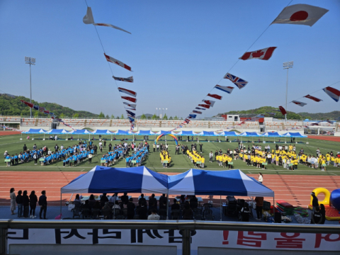 함께라서 더 행복한, 작은학교 어울림 체육한마당