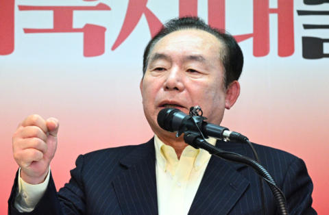 이인제, 김문수 지지 선언…
