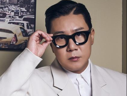 가수 겸 방송인 이상민, 이혼 20년 만에 비연예인과 재혼