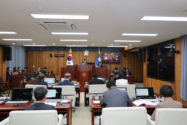 울진군의회 임시회 폐회. 울진군의회 제공