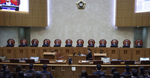 6만쪽 李사건 기록 다 읽었나?…법조계 