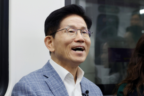 美 한인신문에 김문수 지지 광고 실은 재외동포…중앙선관위 수사의뢰