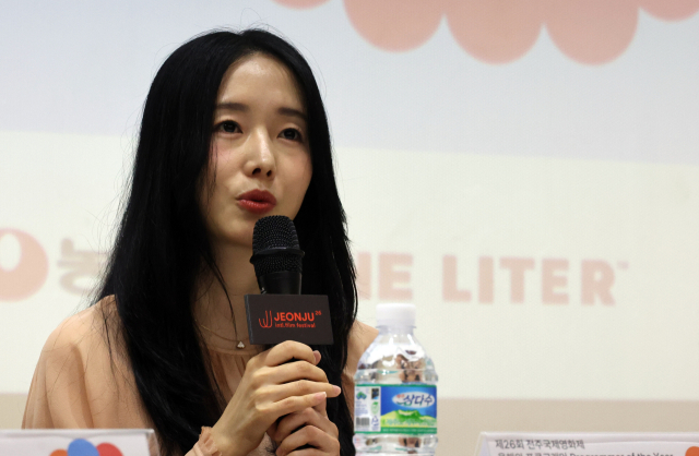 제26회 전주국제영화제가 열리고 있는 2일, 전북 전주시 완산구 전주중부비전센터에서 열린 