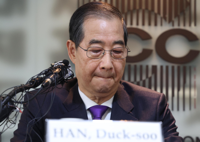한덕수 무소속 대선 예비후보가 7일 서울 중구 한국프레스센터에서 열린 서울외신기자클럽 초청 기자간담회에 참석하고 있다. 연합뉴스