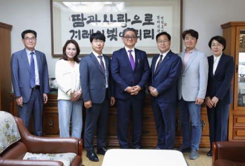 매일 탑 리더스 아카데미 총동창회, 산불이재민 돕기 성금 500만원 전달