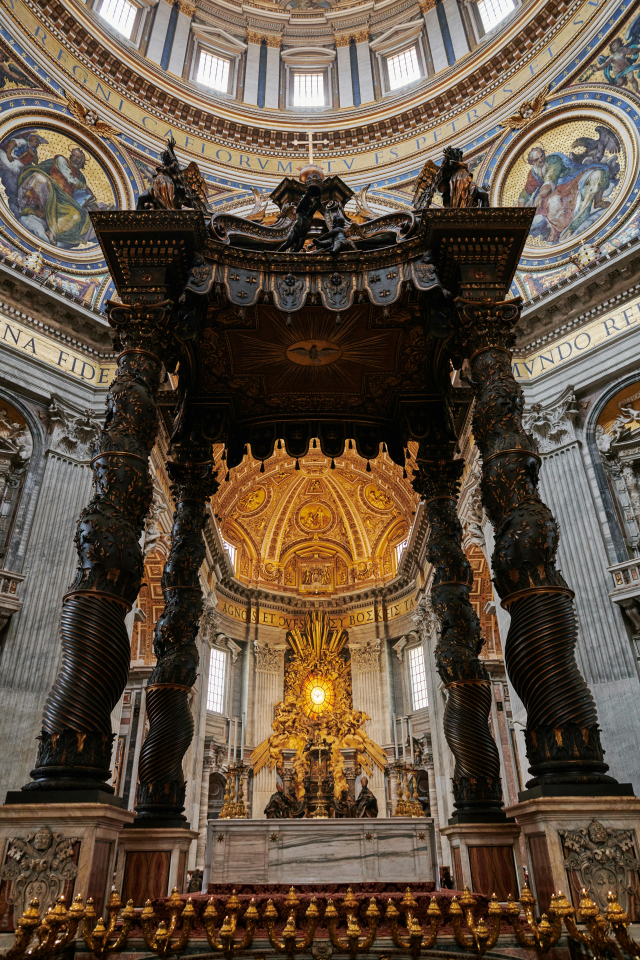 발다키노(Baldacchino)
