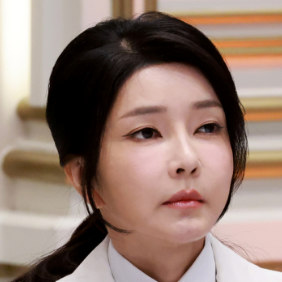 검찰, 김건희 여사 14일 소환 통보…불응 시 '체포' 검토