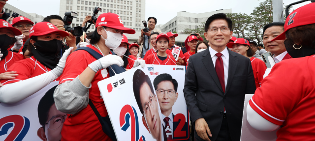 역전 간절함 안 보이는 국힘 '보좌진 휴가' 뜬소문까지