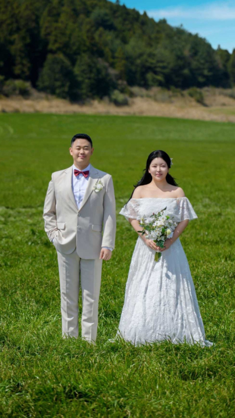 [화촉]윤병학 민주평통청송군협의회장 씨 장남 희진 군 결혼