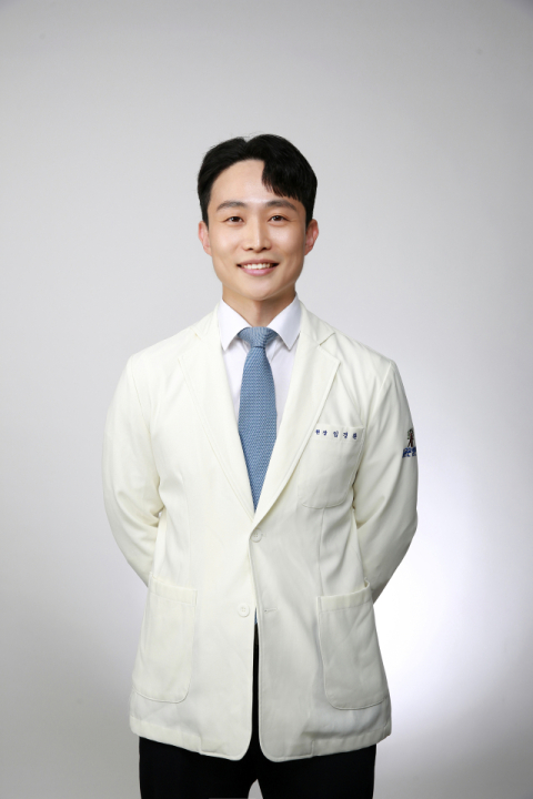 [척추관절클리닉] 현장에서 만난 유소년 선수들