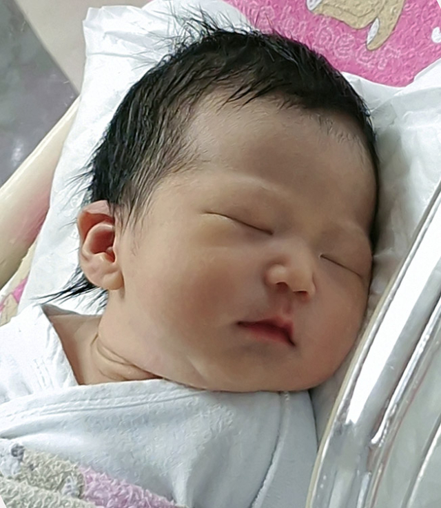 송수현 산모 아기