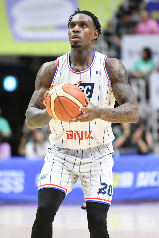 대구 한국가스공사 페가수스에서 뛸 수도 있다는 얘기가 나오는 라건아. KBL 제공