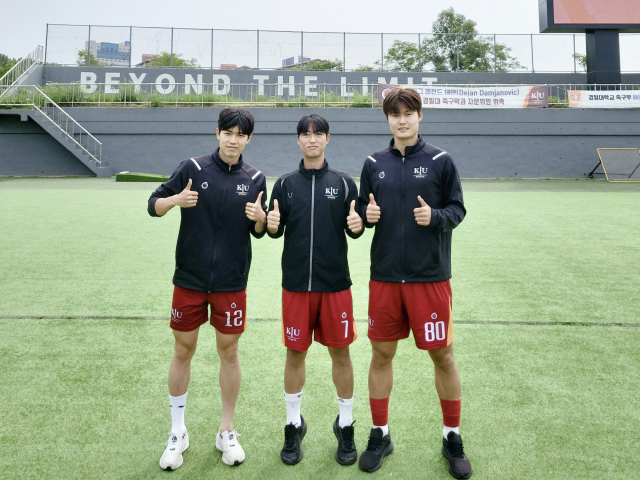 경일대 축구부 4인방, U20 및 U22 예비 상비군 선발. 왼쪽부터 김훈, 노규민, 서찬욱 선수. 경일대 제공