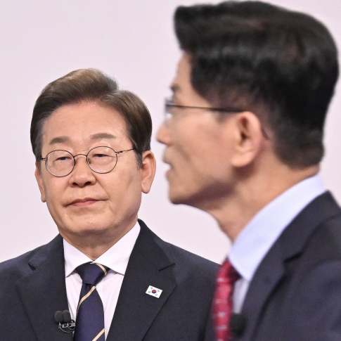 이재명 '청년 극우화' 발언에 김문수 