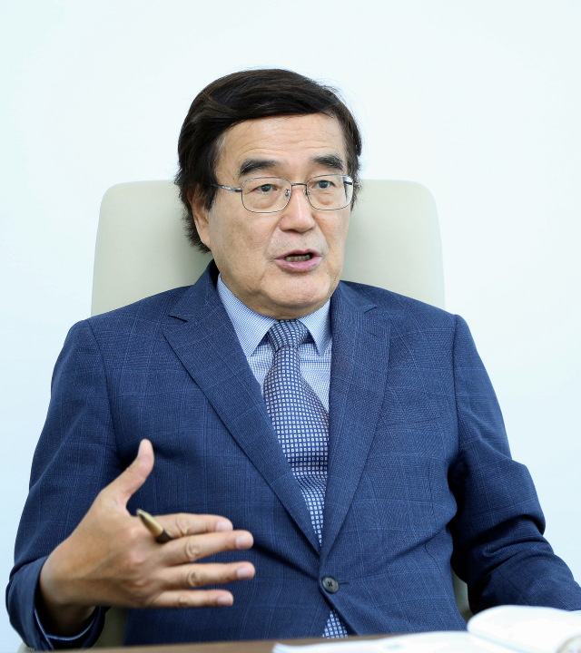 재경 경주향우회장을 맡고 있는 박성환 에이스공조(주) 회장은 올해 10월 열리는 경주APEC을 계기로 고향 경주가 세계적인 도시로 발돋움하는데 봉사하고 싶다고 말했다. 이무성 객원기자