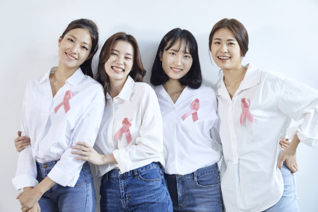 유방암에 대한 인식을 알리는 