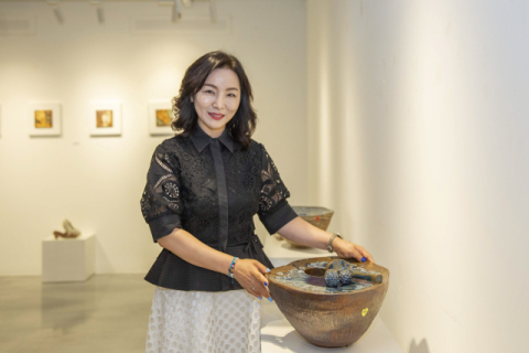 20년 만에 개인전 꿈 이룬 진해주 작가