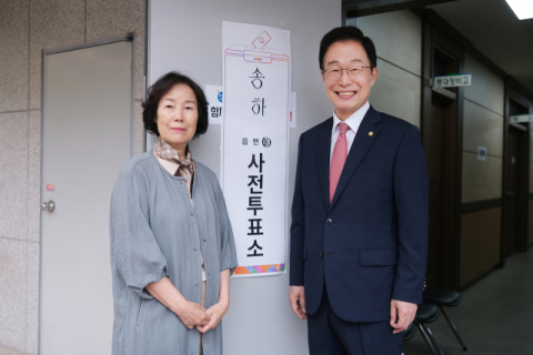 임종식 경북교육감, 사전투표 참여… 