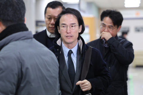 '200억 횡령·배임 혐의' 조현범 한국앤컴퍼니 회장 징역 3년 법정구속
