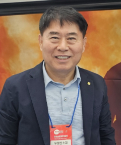 윤주영 우양신소재 대표 