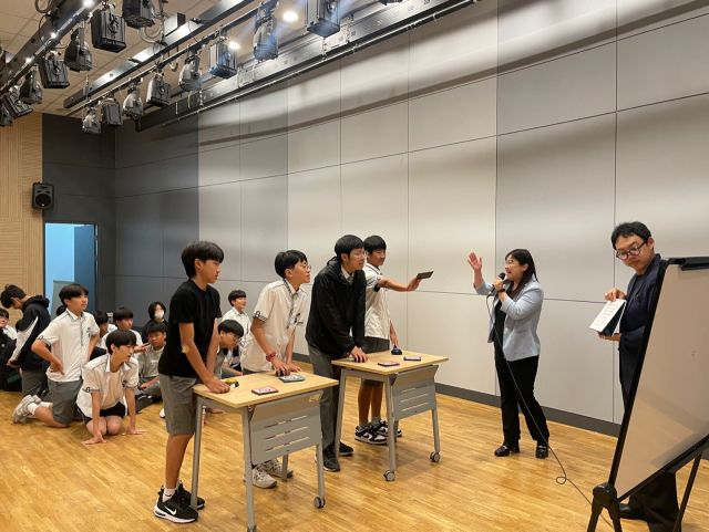 인제대학교 늘빛관에서 금연교육을 실시하는 모습. 밀양교육지원청 제공