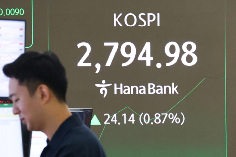 경기 부양 기대에 코스피 강세 지속…외국인 이틀 연속 '사자'