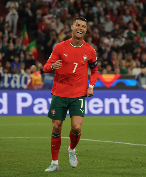 '포르투칼 축구 전설' 호날두 