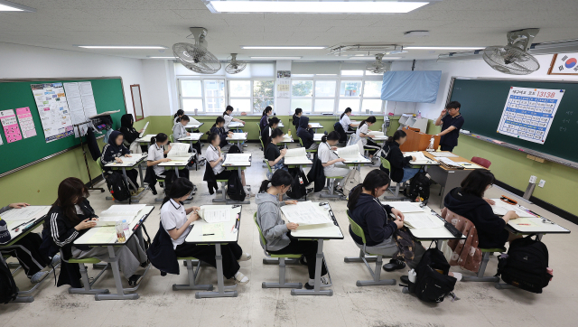 6월 전국 학력평가 고1 영어 문제 사전 유출 정황