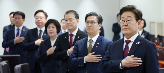 늦어지는 한미 정상 통화…李대통령 외교 첫 시험대