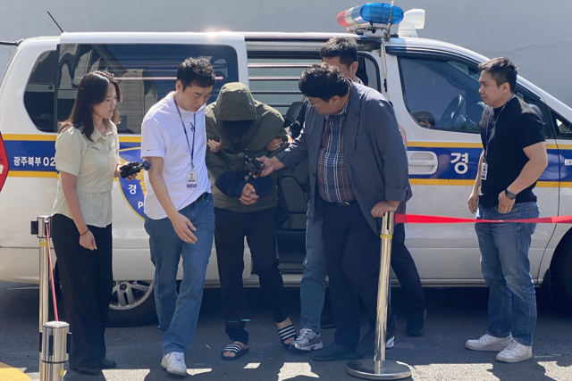 처자식 태워 바다 돌진한 가장 아내와 공모 정황