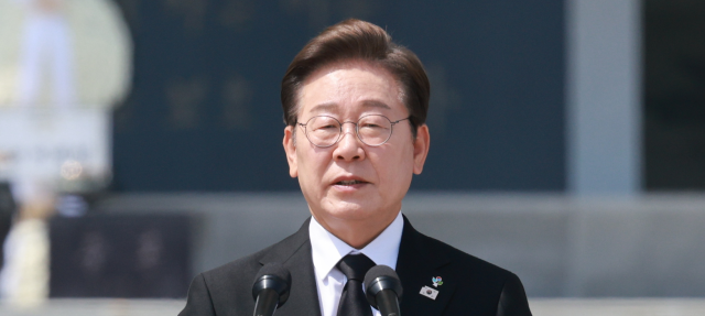 李대통령 G7서 정상외교 데뷔…여야 신경전