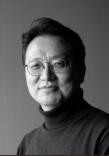 엄기홍 경북대 정치외교학과 교수