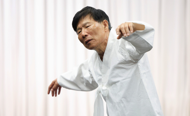하용부 중요무형문화재 제68호 밀양 백중놀이 예능보유자.임경희 매일 탑 리더스 아카데미 디지털국장