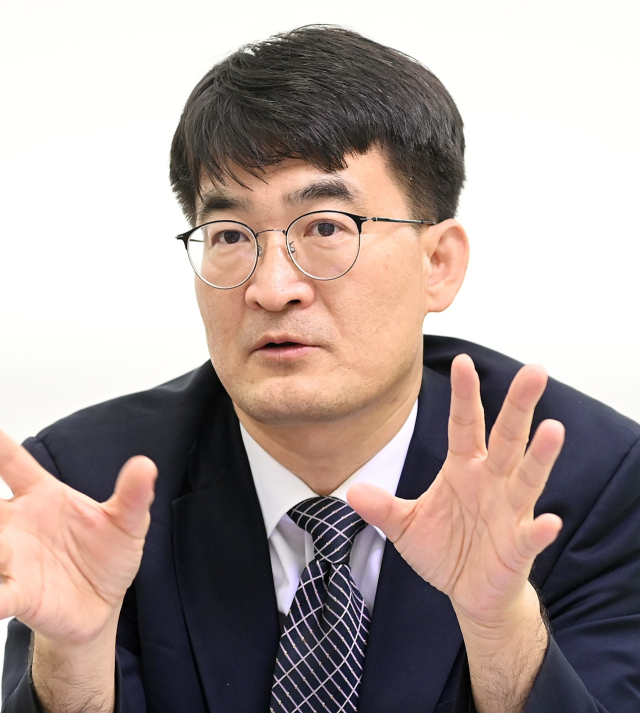 李 공세만 집중하다 어젠다 선점 놓친 국힘